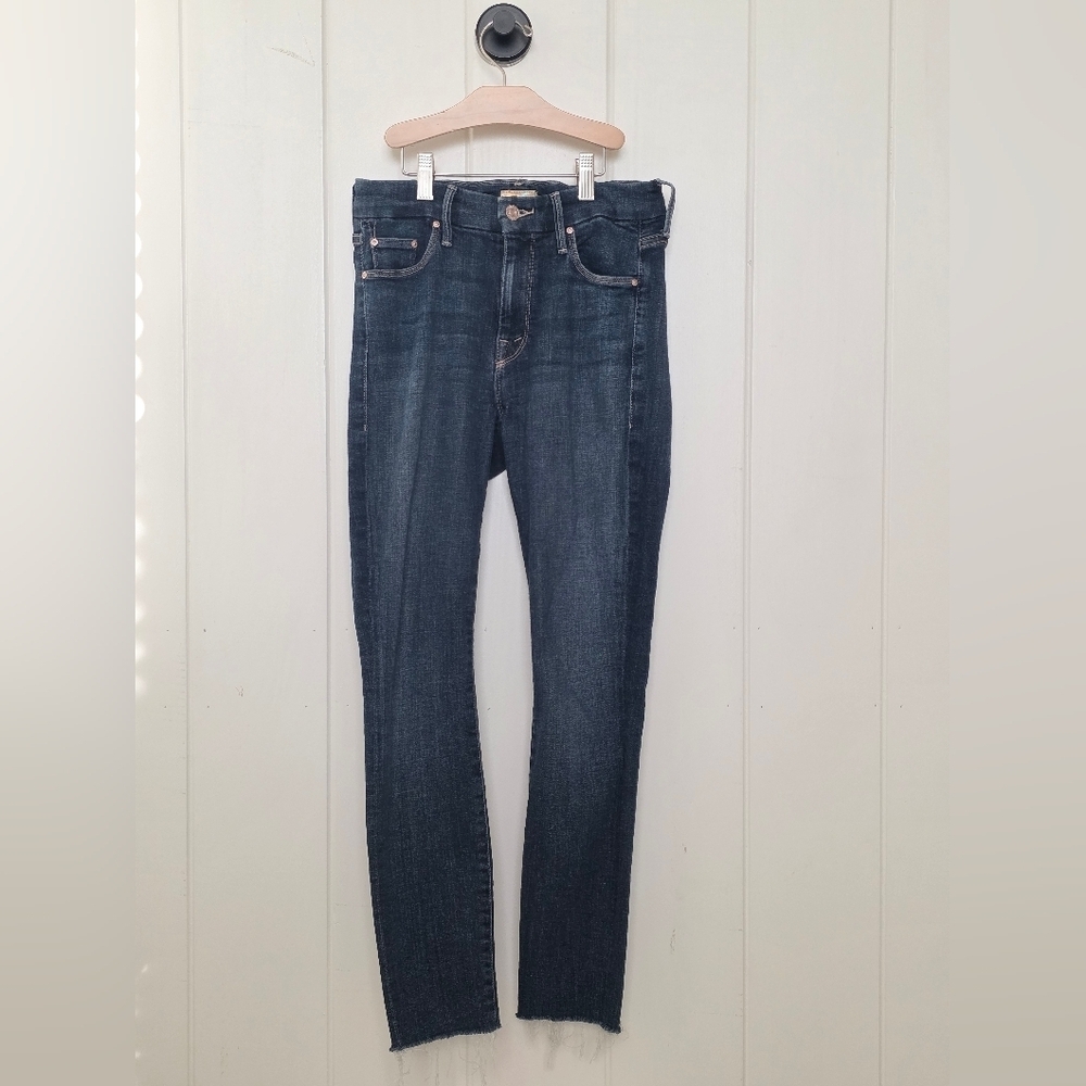 MOTHER The Looker Ankle Fray Skinny Jeans in Girl Crush Wash Size 26 Gently Used - Picture 2 of 7